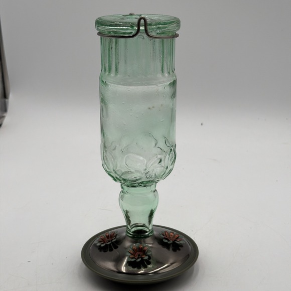 Woodstream Other - Vintage Woodstream Hummingbird Feeder Green Glass Jar Metal Base
